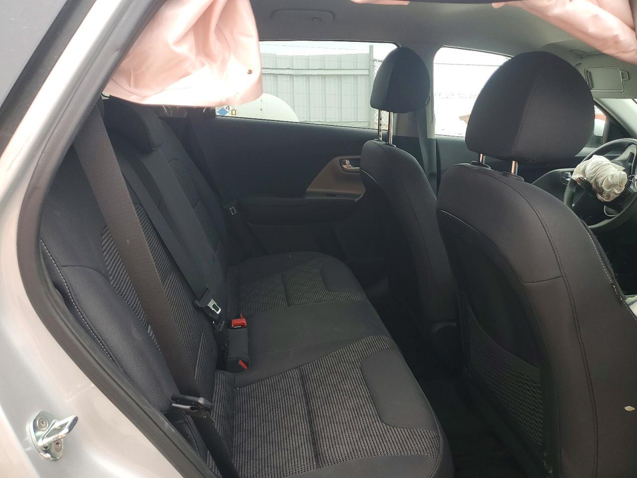 2020 Kia Niro Lx - zdjęcie 11