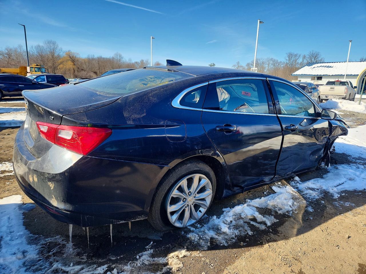 2023 Chevrolet Malibu Lt - zdjęcie 3