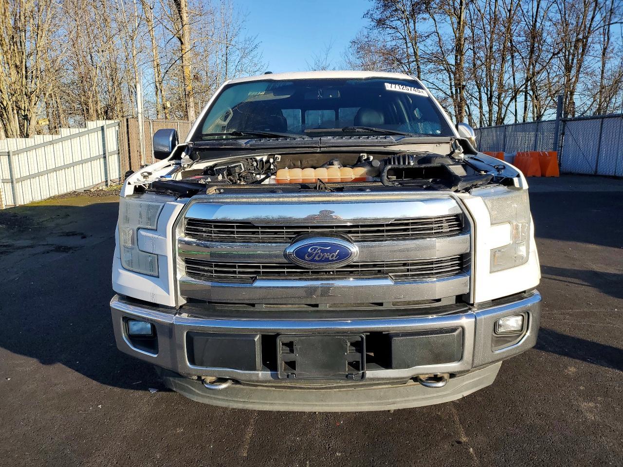 2015 Ford F150 Supercrew - zdjęcie 5