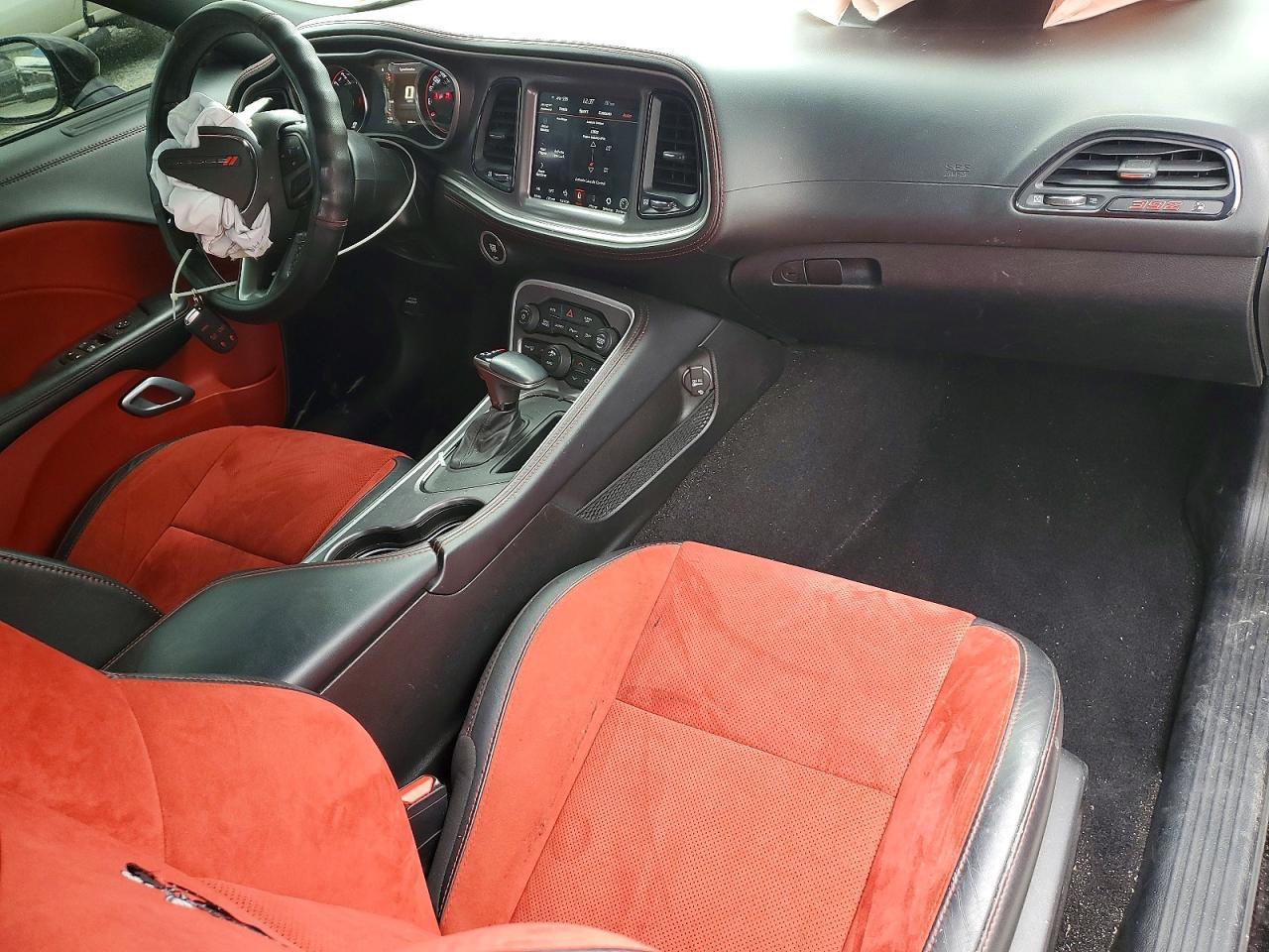 2022 Dodge Challenger R - zdjęcie 8