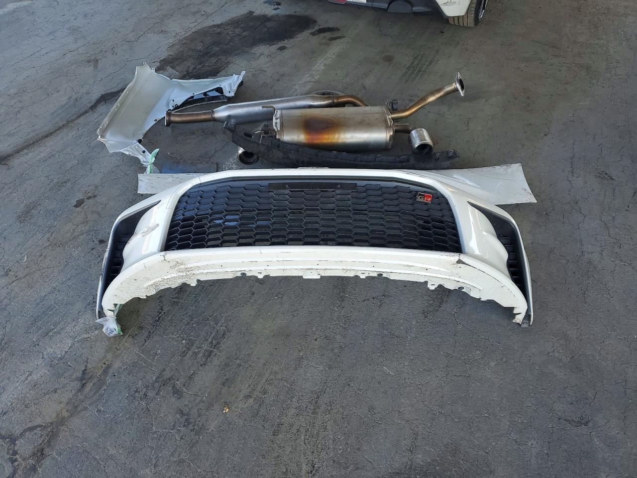 2024 Toyota Gr 86 Premium - zdjęcie 12