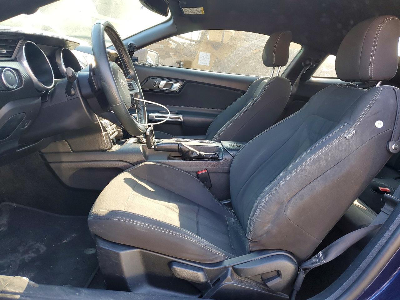 2018 Ford Mustang - zdjęcie 7