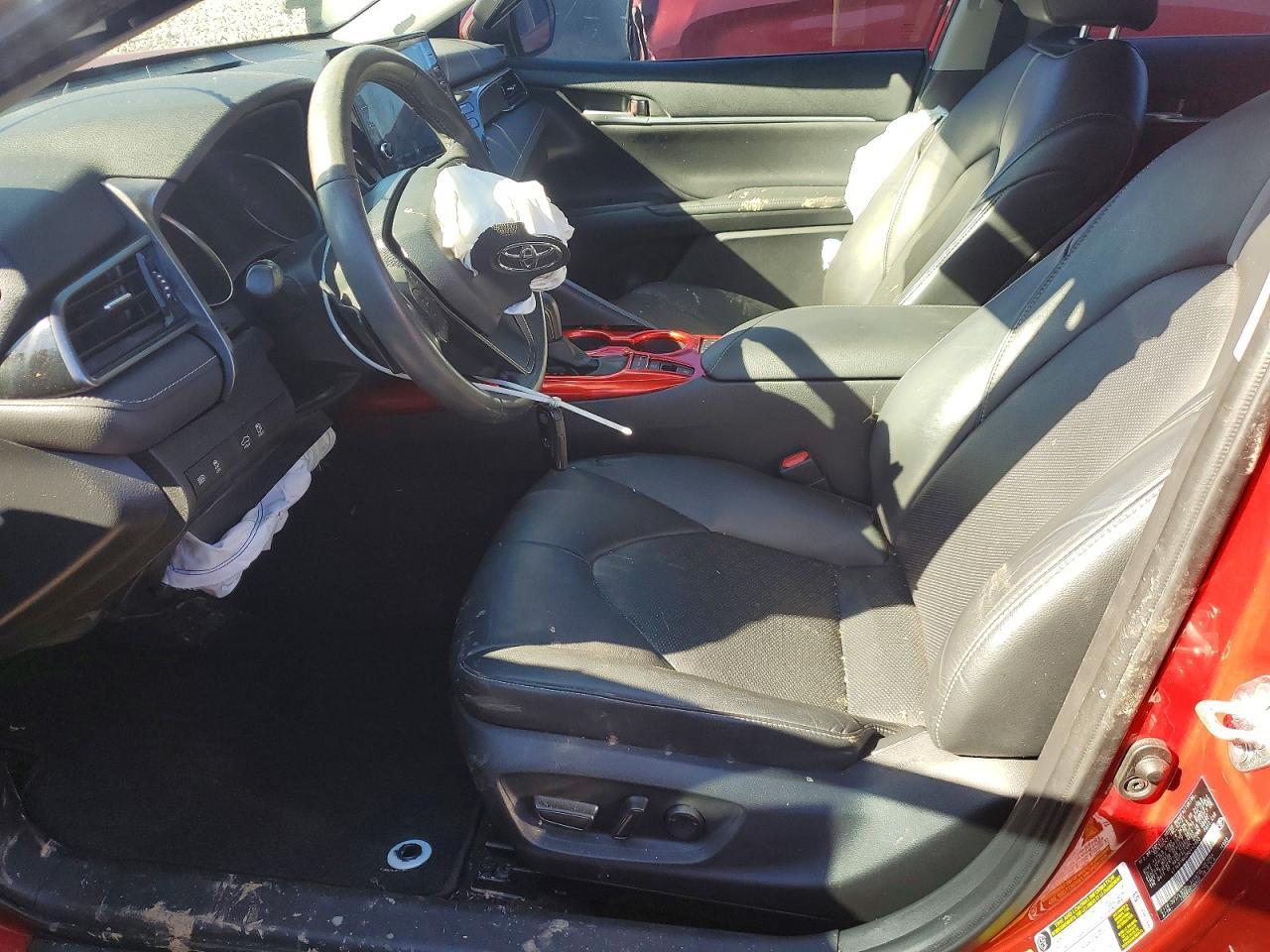 2021 Toyota Camry Xse - zdjęcie 7