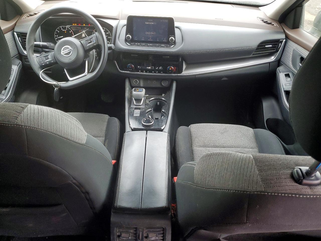 2021 Nissan Rogue Sv - zdjęcie 8