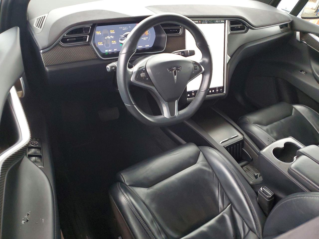 2017 Tesla Model X - zdjęcie 8