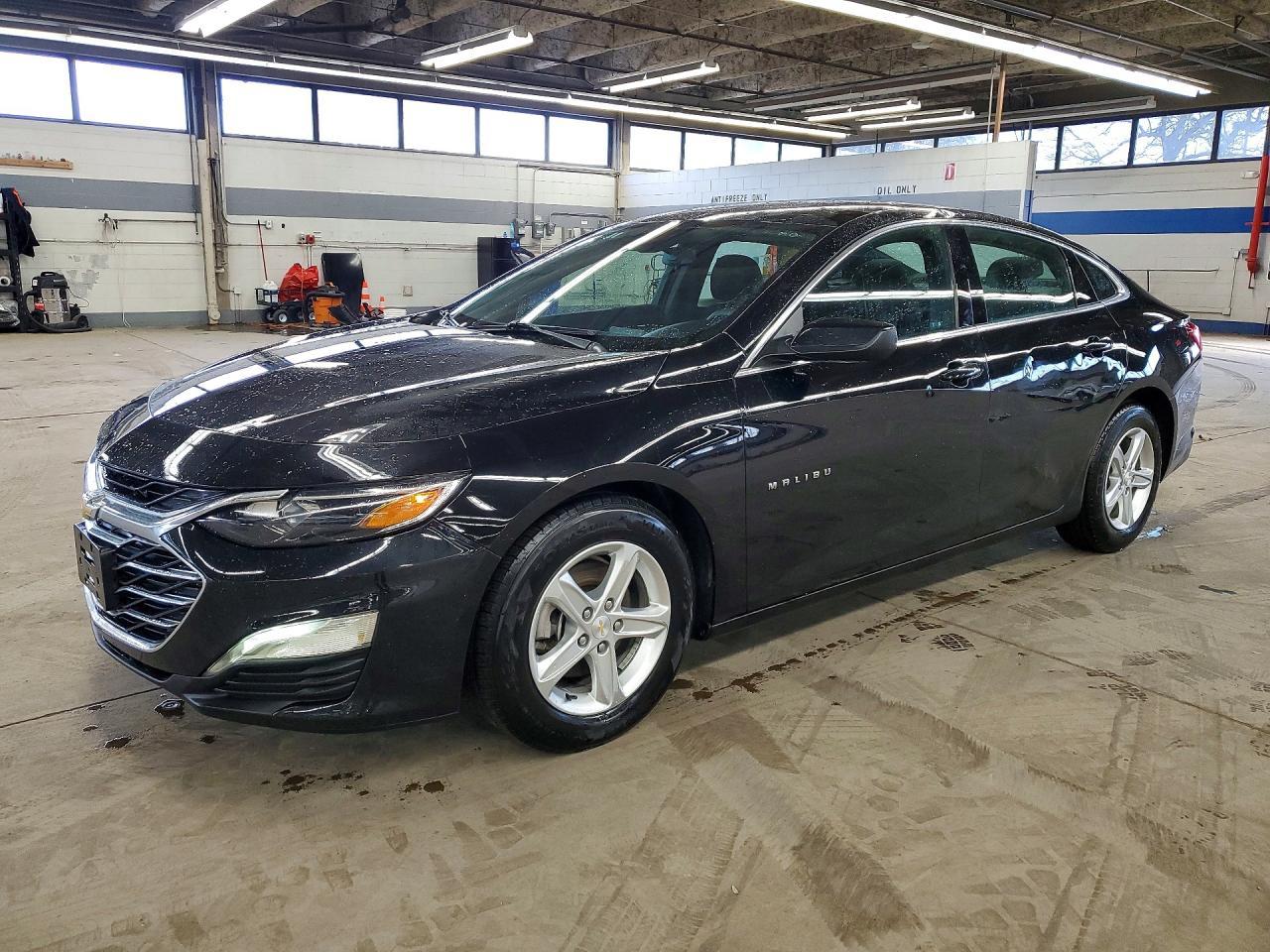 2023 Chevrolet Malibu Lt - zdjęcie główne