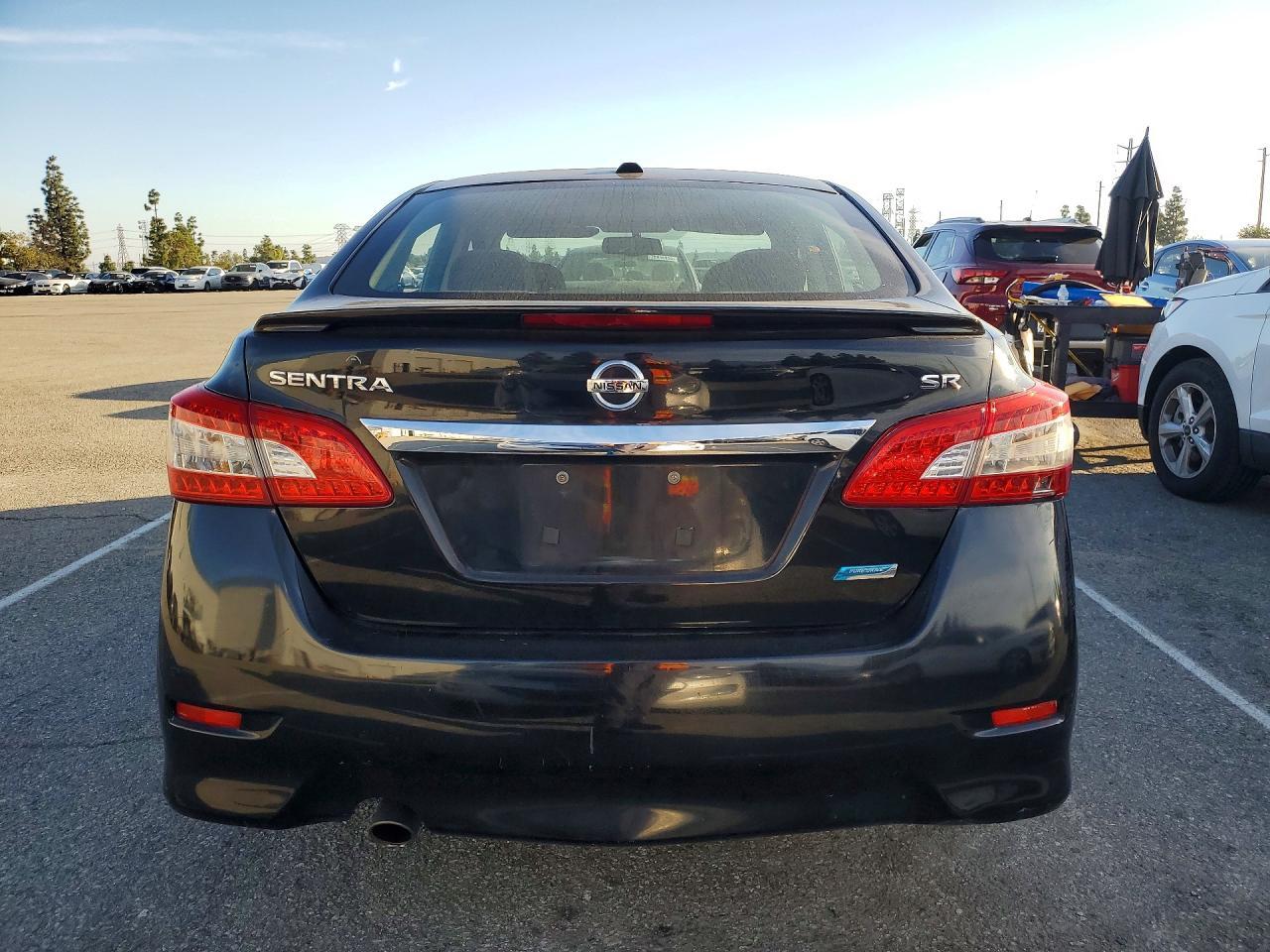 2013 Nissan Sentra S - zdjęcie 6