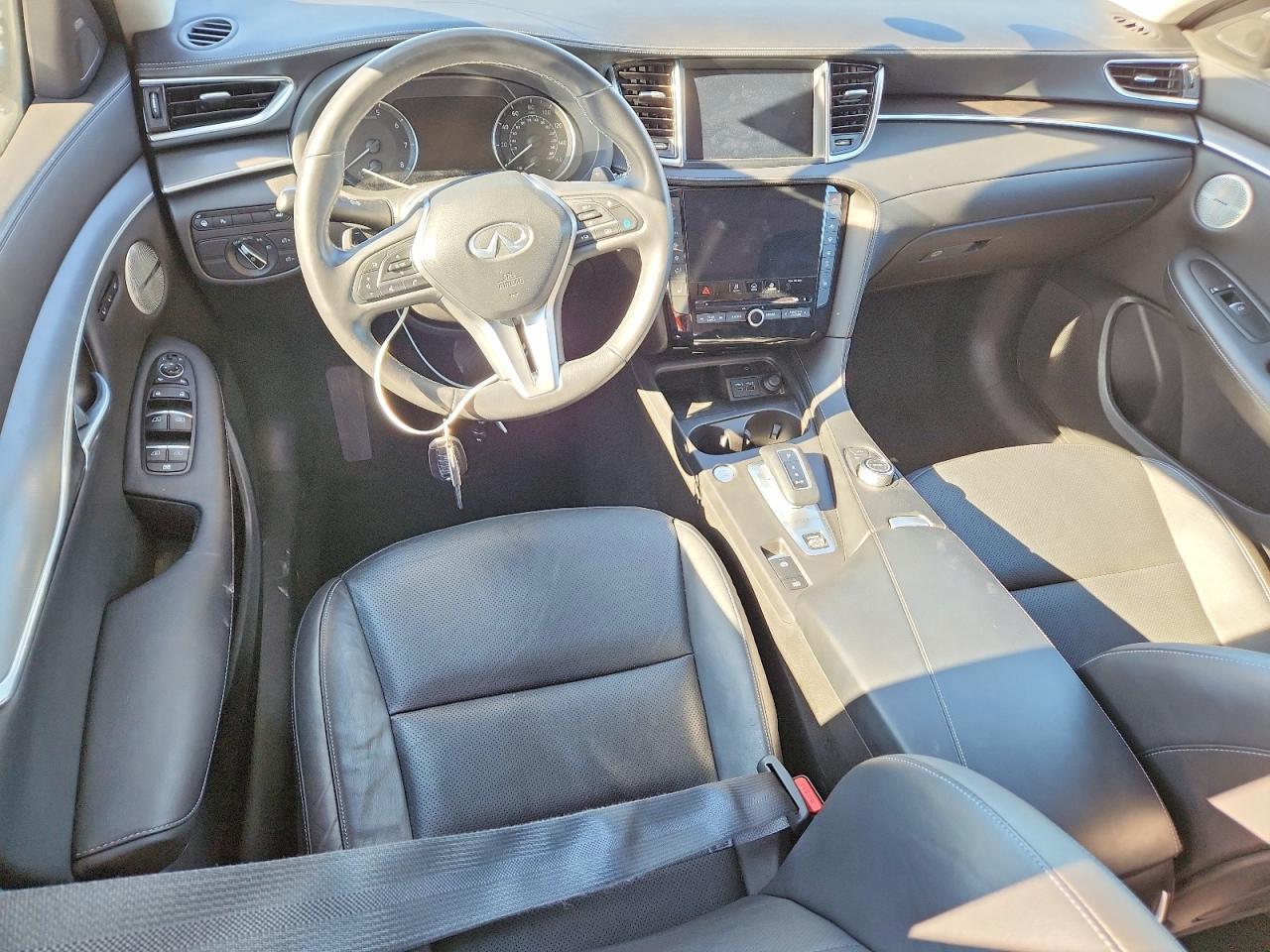 2024 Infiniti Qx50 Luxe - zdjęcie 8