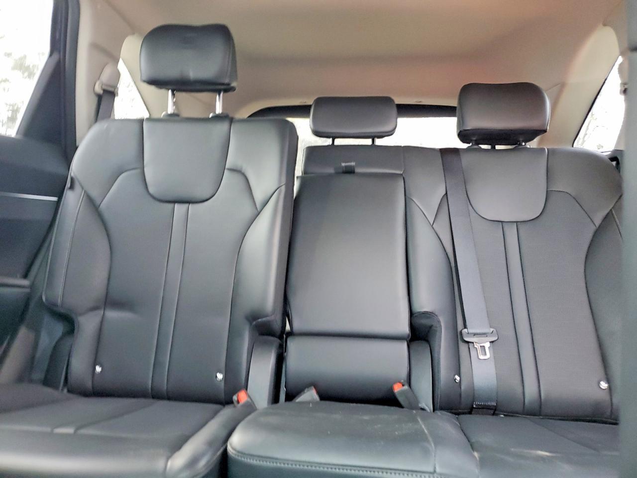 2024 Kia Sorento S - zdjęcie 10