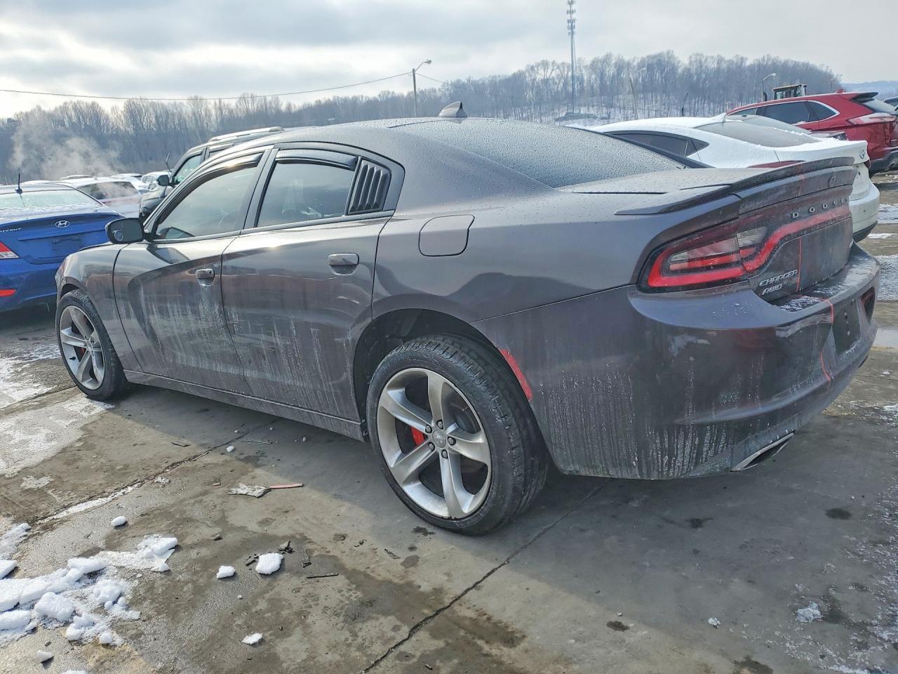 2016 Dodge Charger Sxt - zdjęcie 2
