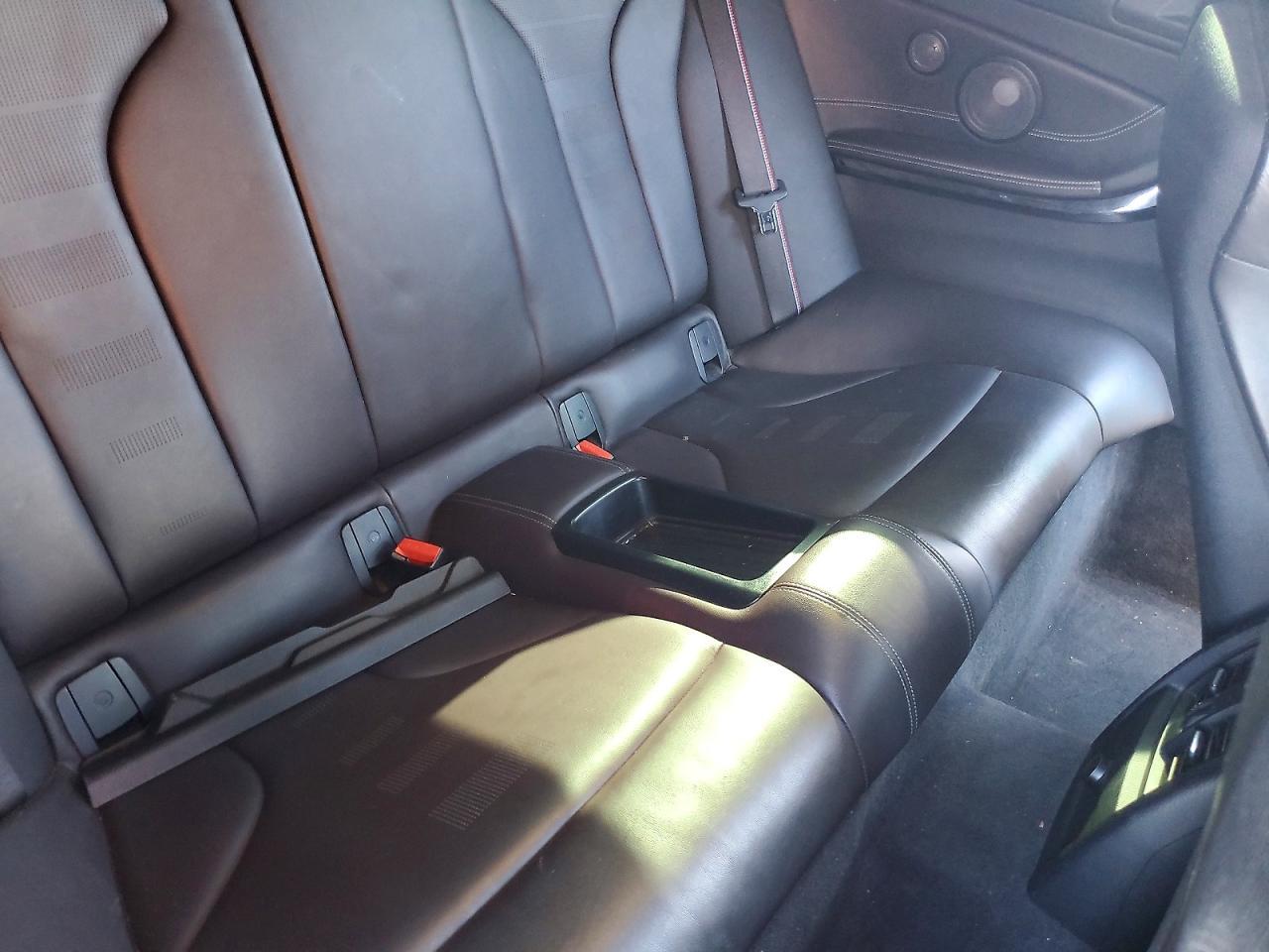 2018 BMW M4 - zdjęcie 10