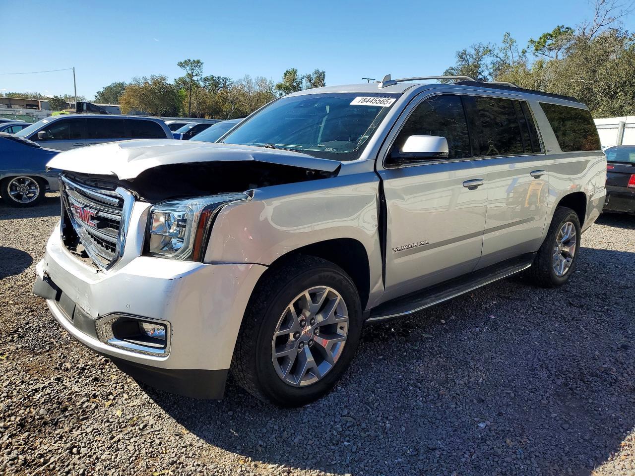 2019 GMC Yukon Xl K1500 Slt - zdjęcie główne