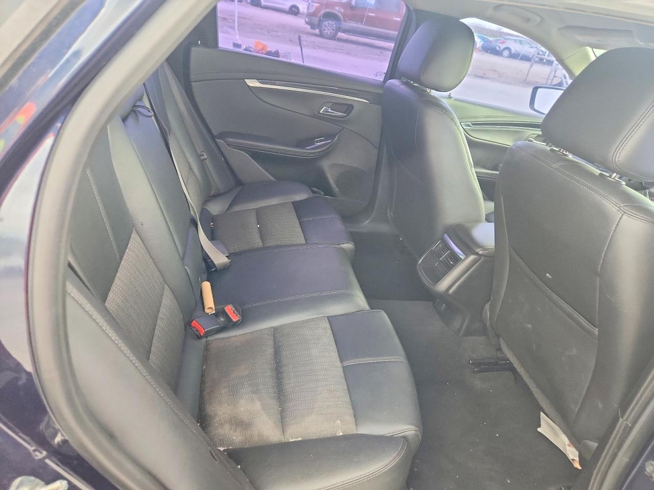 2019 Chevrolet Impala Lt - zdjęcie 10