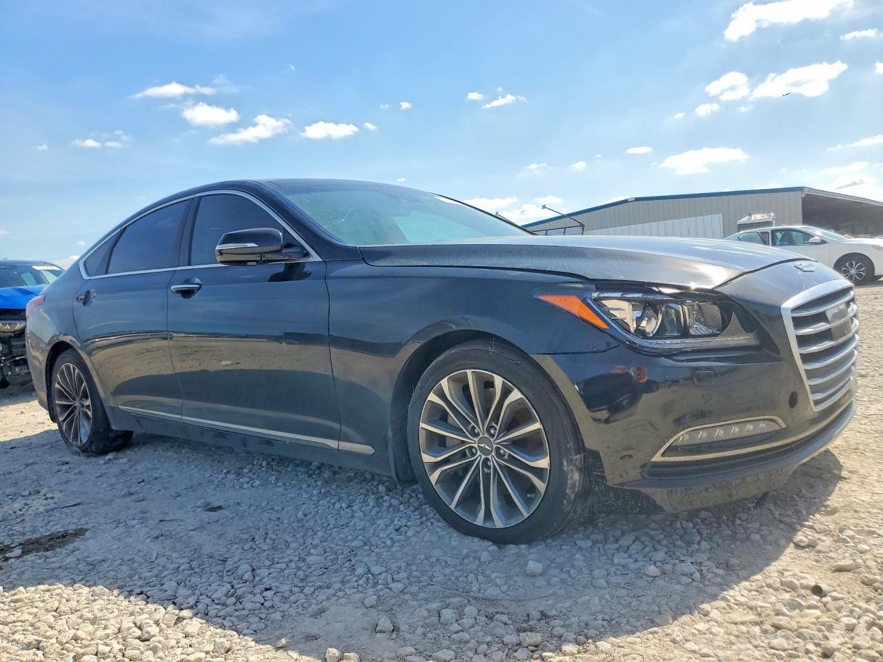 2015 Hyundai Genesis 3.8L - zdjęcie 4