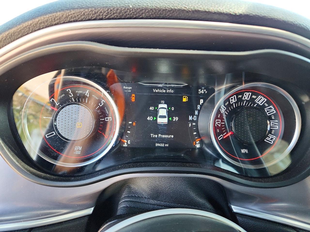 2022 Dodge Challenger Gt - zdjęcie 9