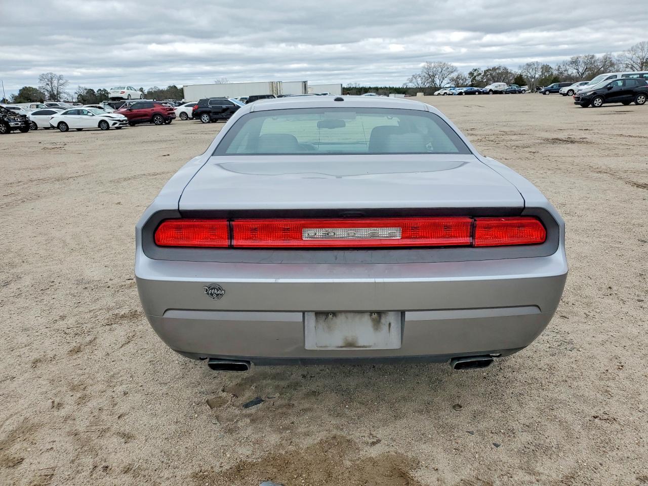 2013 Dodge Challenger Sxt - zdjęcie 6
