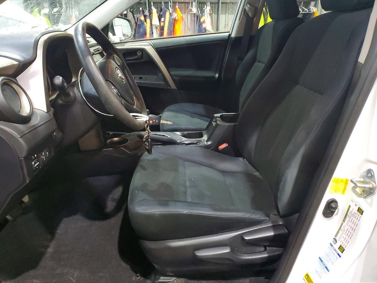 2015 Toyota Rav4 Le - zdjęcie 7