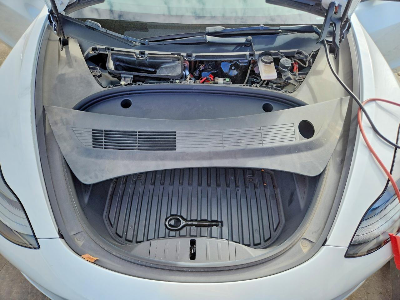 2022 Tesla Model 3 - zdjęcie 11