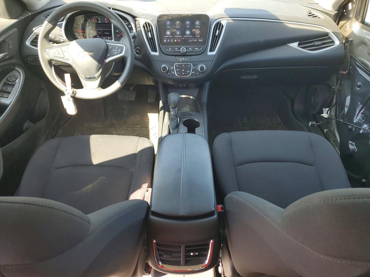 2024 Chevrolet Malibu Lt - zdjęcie 8