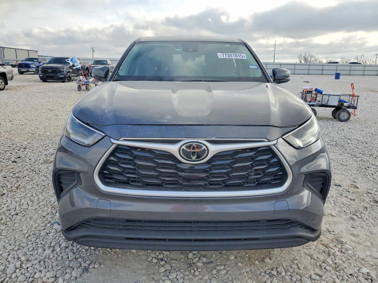 2021 Toyota Highlander L - zdjęcie 5