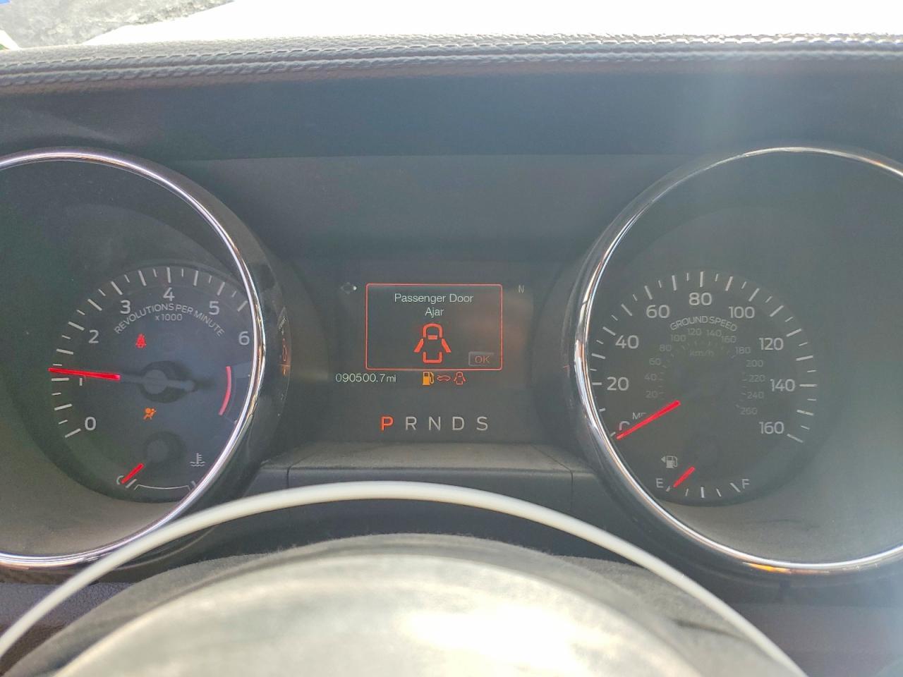 2016 Ford Mustang - zdjęcie 9