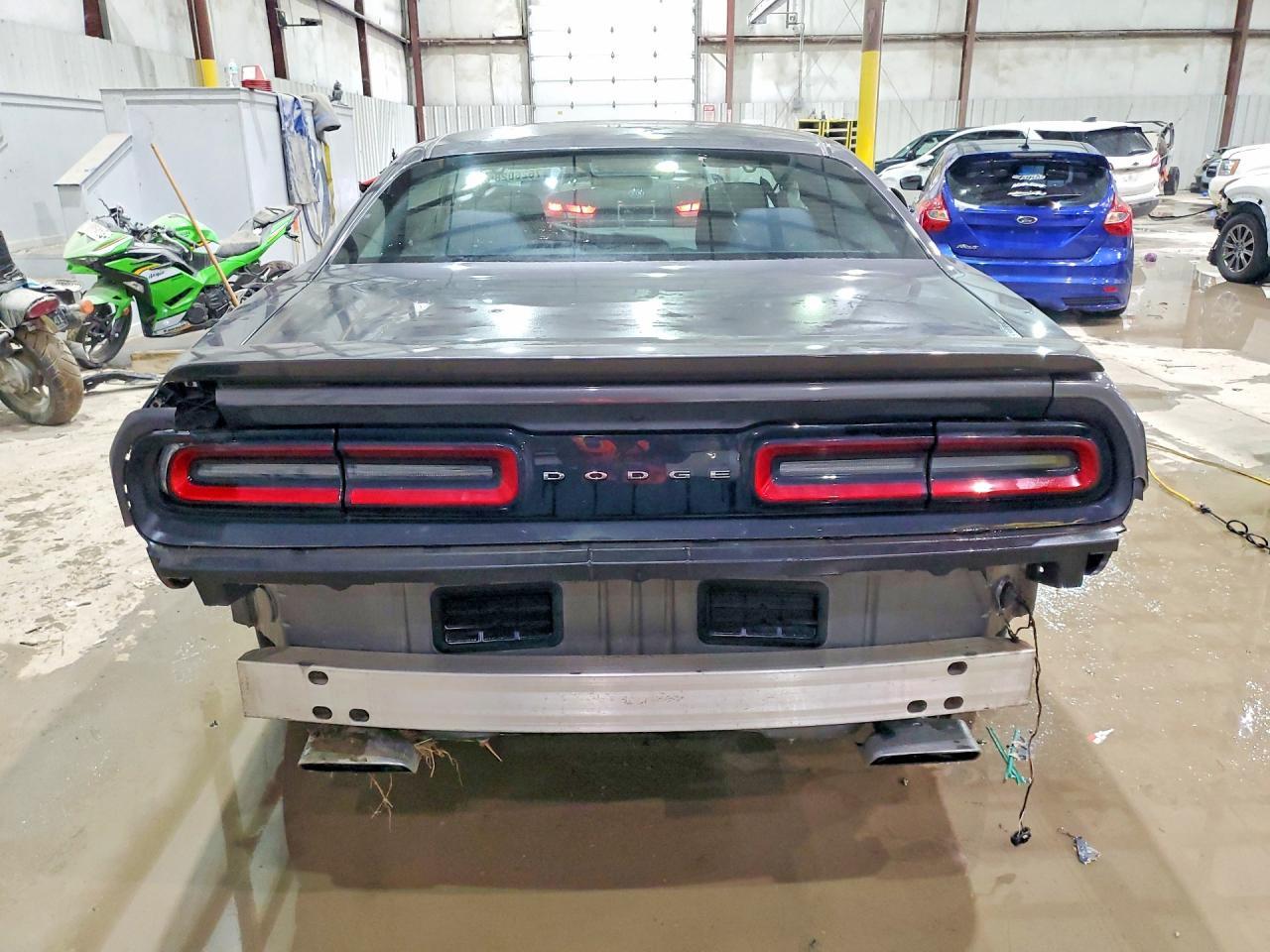 2017 Dodge Challenger R - zdjęcie 6