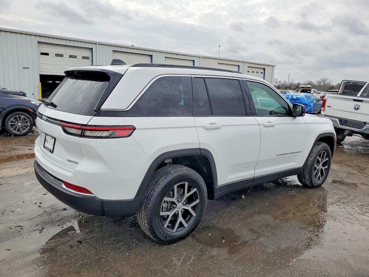 2025 Jeep Grand Cherokee Limited - zdjęcie 3