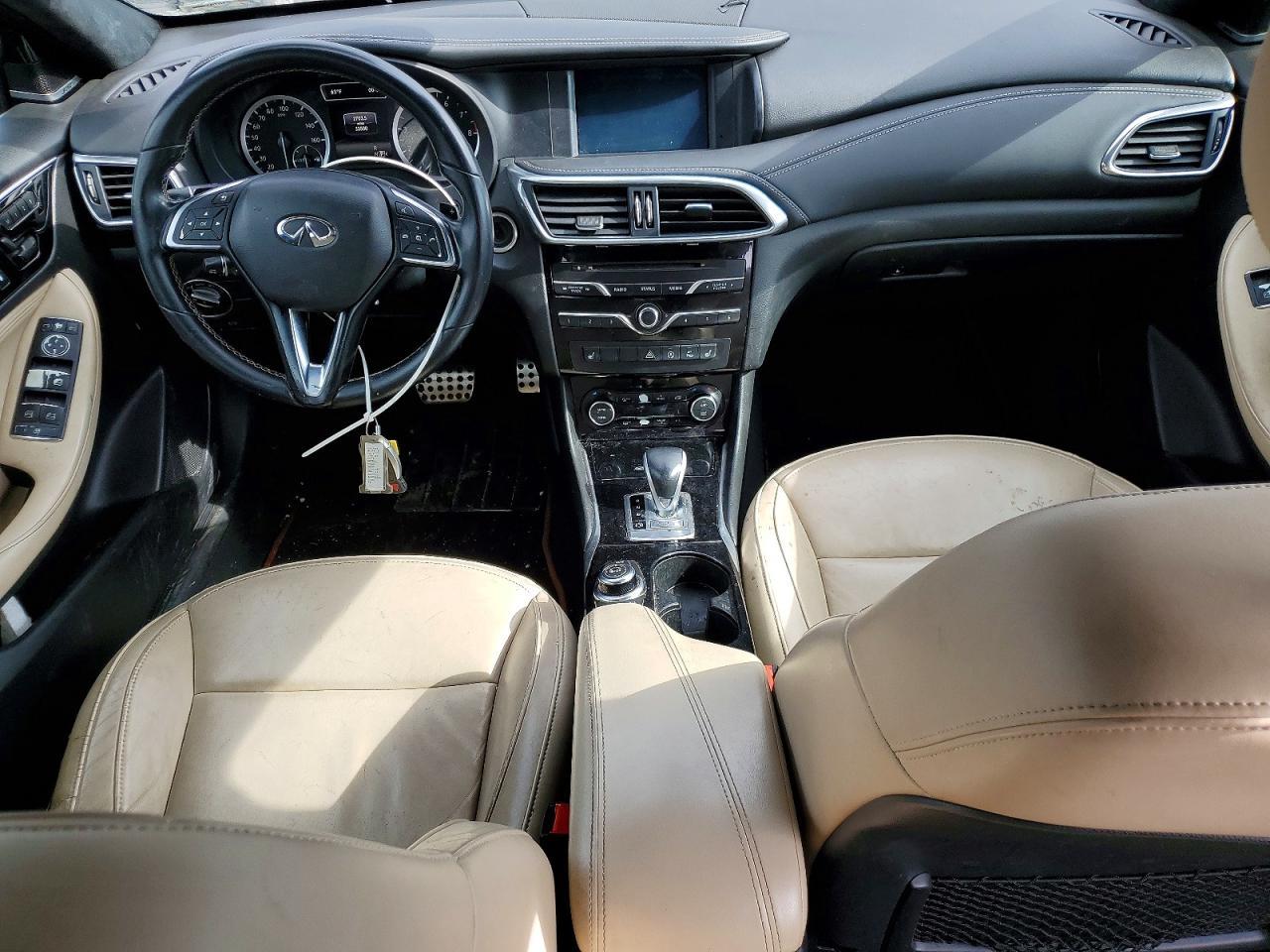 2018 Infiniti Qx30 Sport - zdjęcie 8