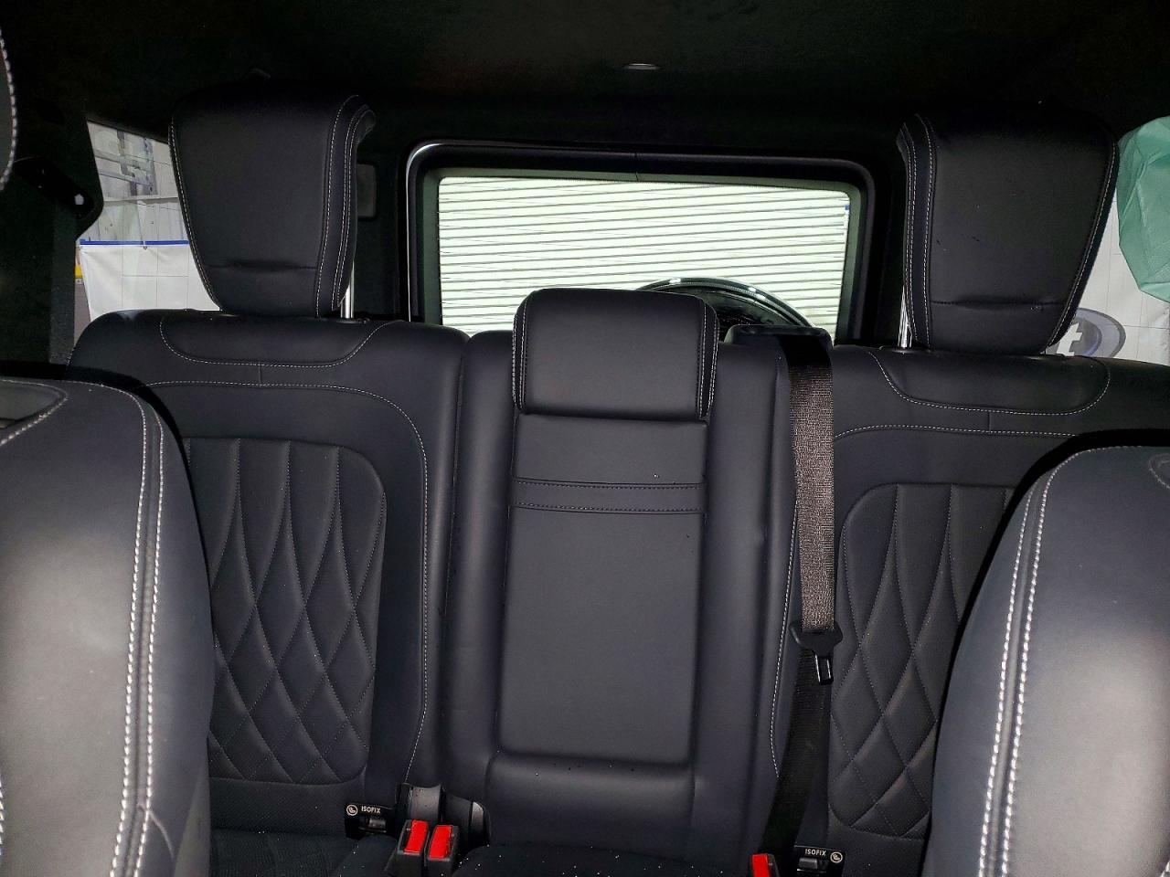 2023 Mercedes-Benz G 550 - zdjęcie 10