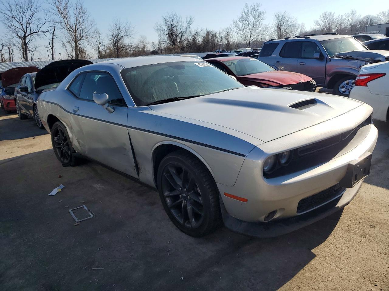 2021 Dodge Challenger Gt - zdjęcie 4