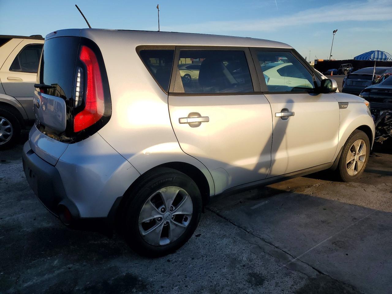 2014 Kia Soul Base - zdjęcie 3