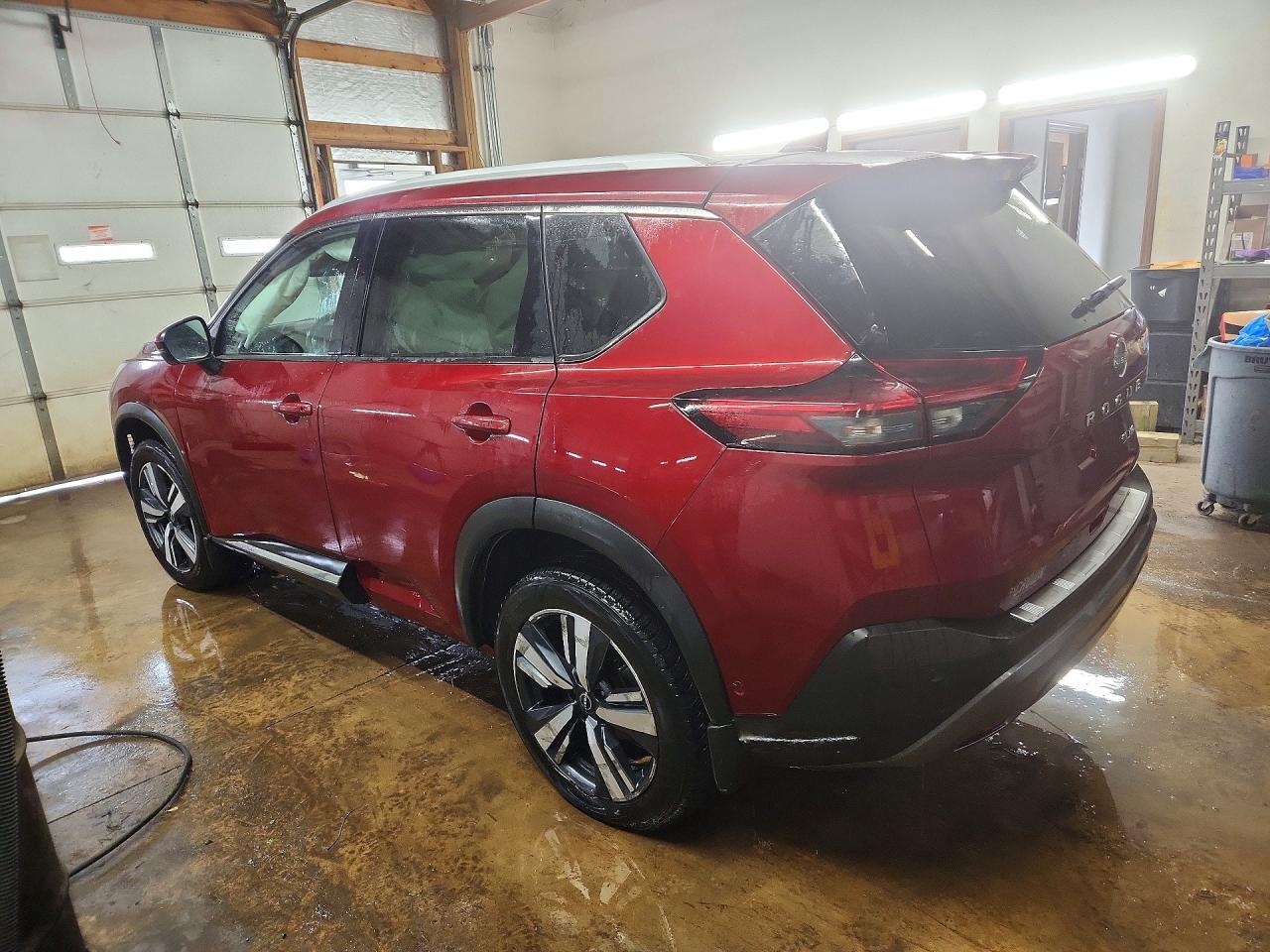 2023 Nissan Rogue Sl - zdjęcie 2