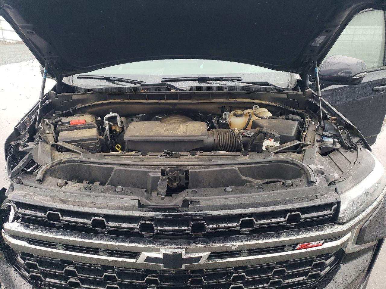 2022 Chevrolet Tahoe K1500 Z71 - zdjęcie 12