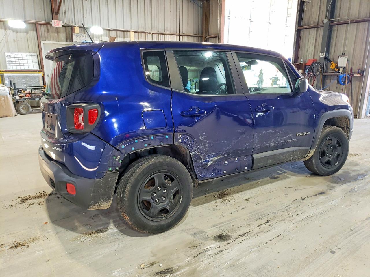 2016 Jeep Renegade Sport - zdjęcie 3