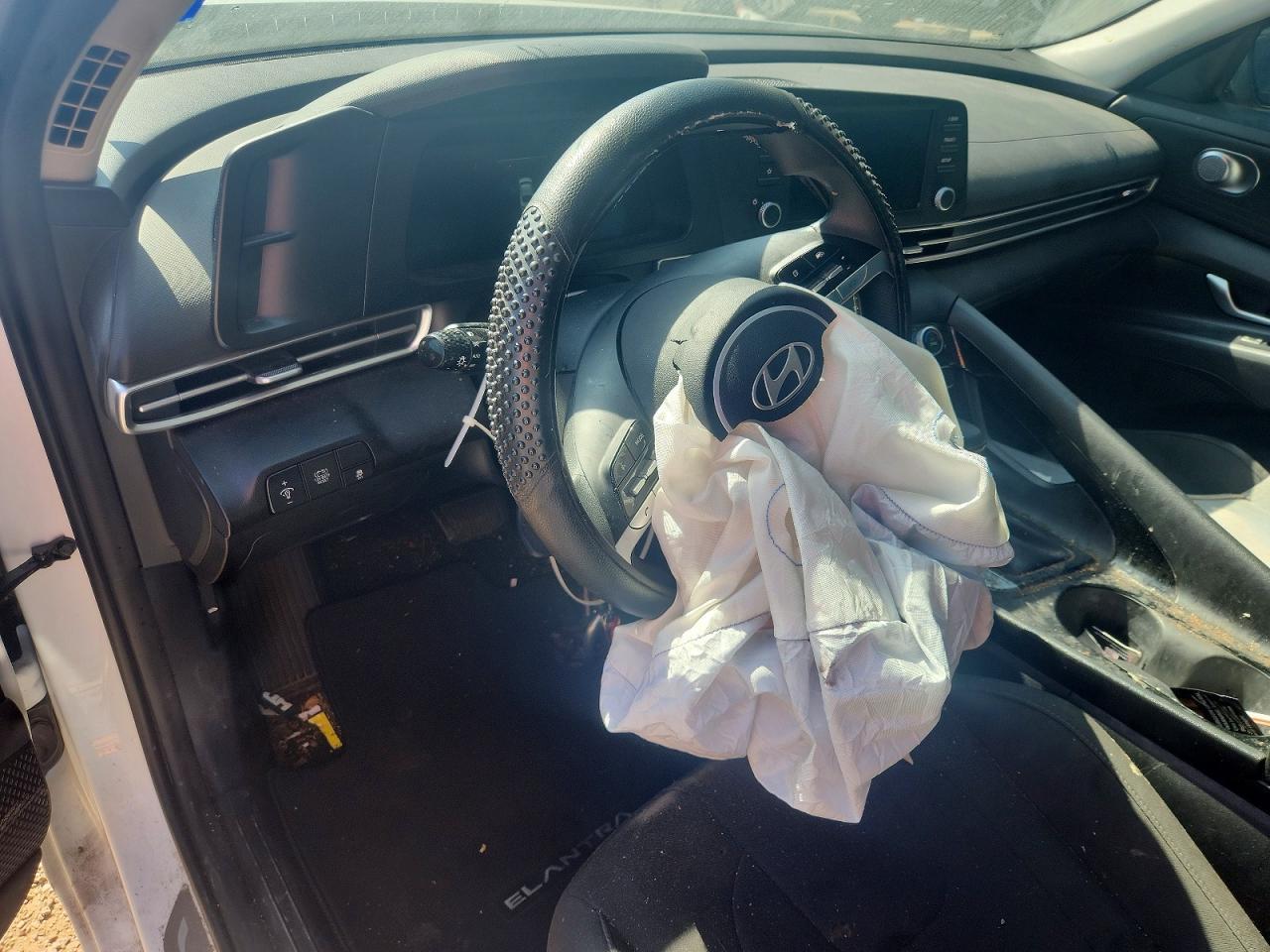 2025 Hyundai Elantra Hybrid Blue - zdjęcie 8