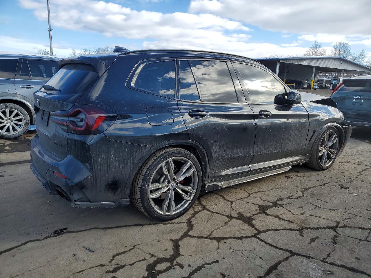 2023 BMW X3 M40I - zdjęcie 3
