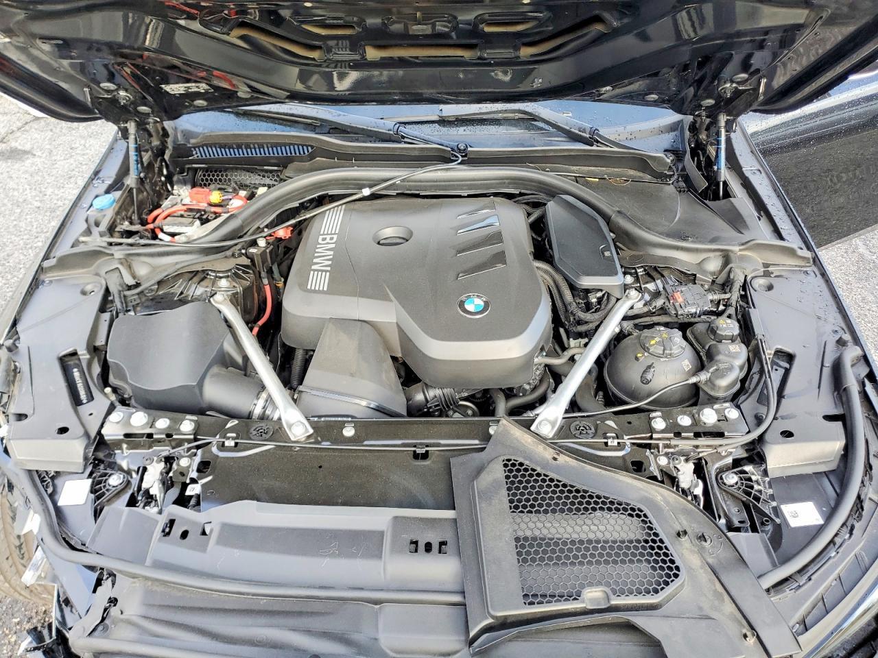 2025 BMW 530 I - zdjęcie 11
