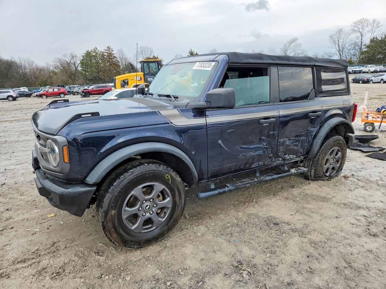 2021 Ford Bronco Base - zdjęcie główne