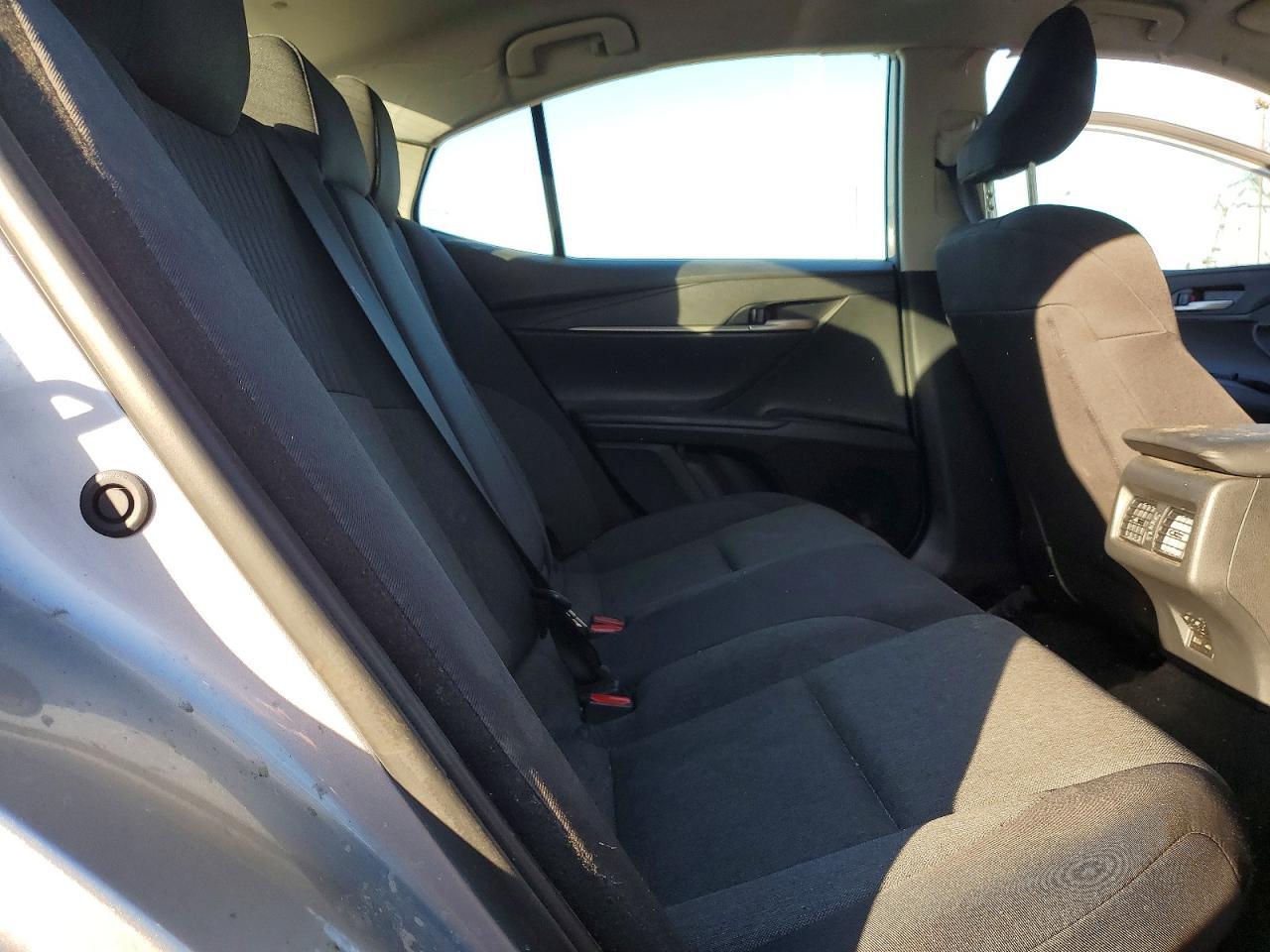 2025 Toyota Camry Xse - zdjęcie 10