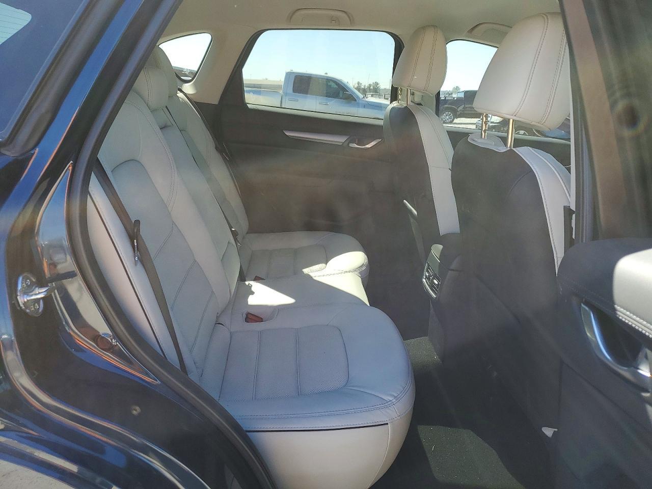 2025 Mazda Cx-5 Preferred - zdjęcie 11