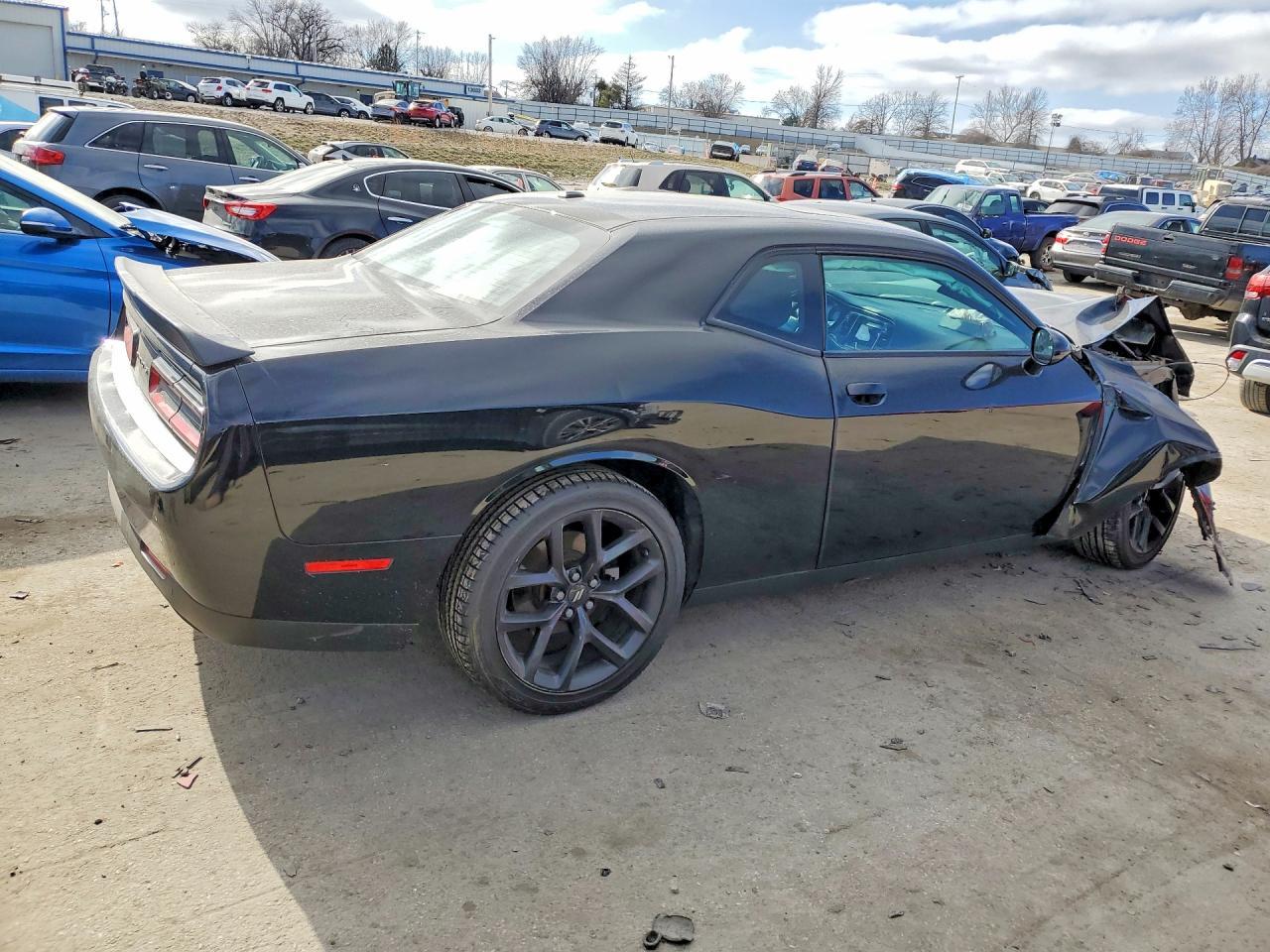 2020 Dodge Challenger Sxt - zdjęcie 3