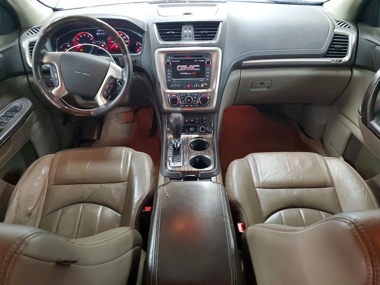 2014 GMC Acadia Denali - zdjęcie 8