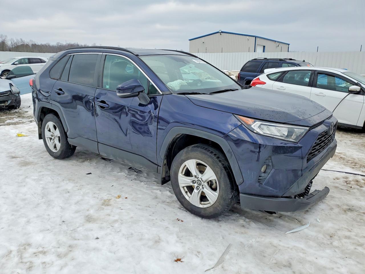 2021 Toyota Rav4 Xle - zdjęcie 4