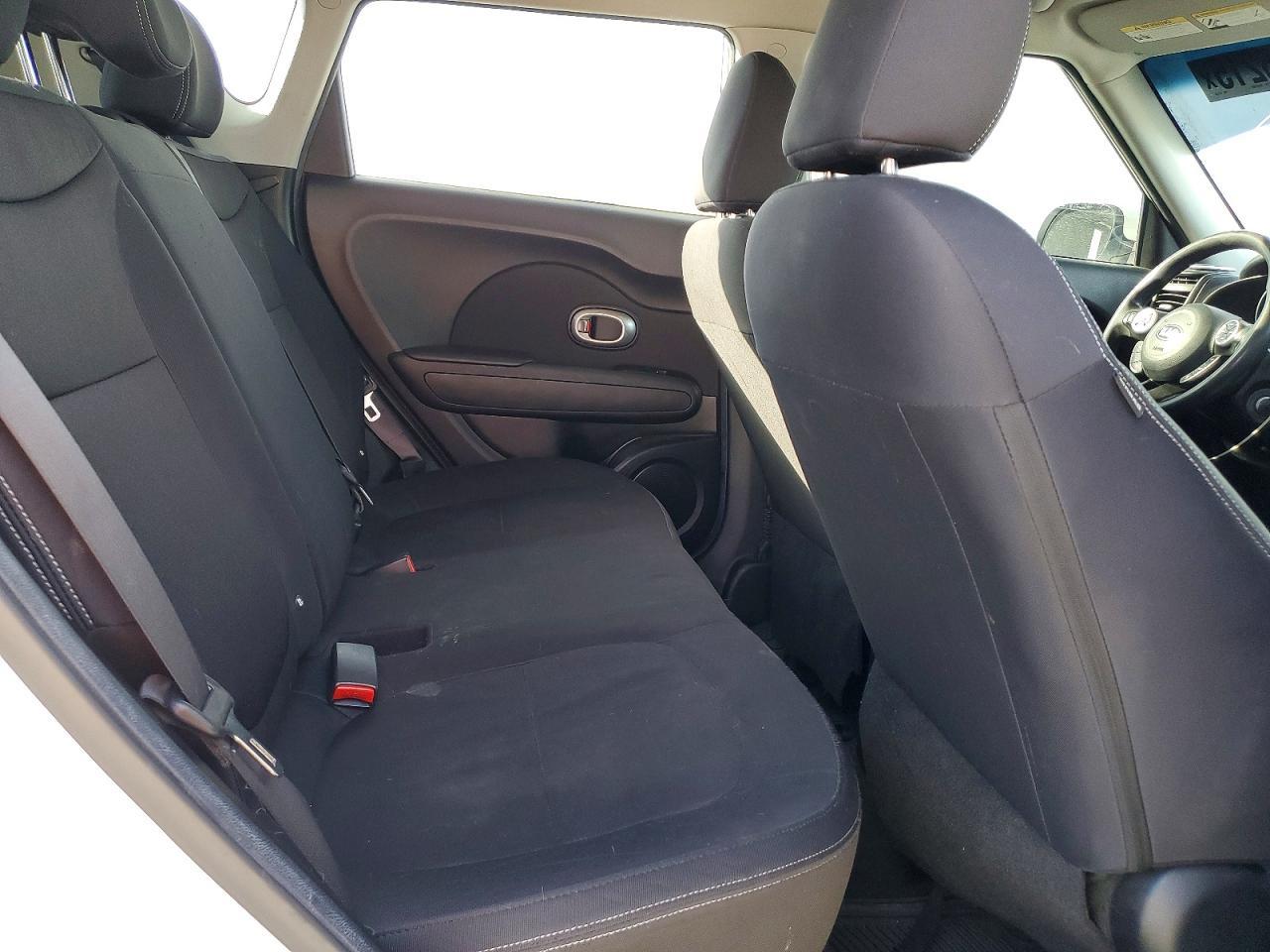 2015 Kia Soul Base - zdjęcie 10