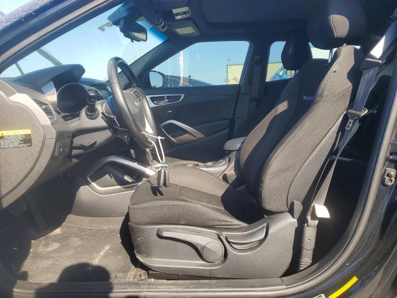 2017 Hyundai Veloster - zdjęcie 7