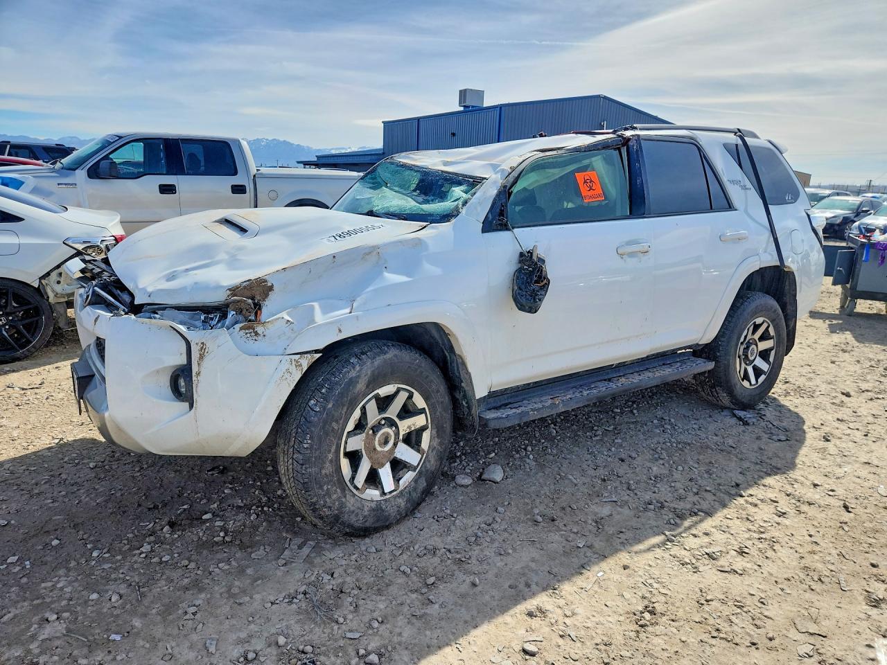 2023 Toyota 4Runner Se - zdjęcie główne