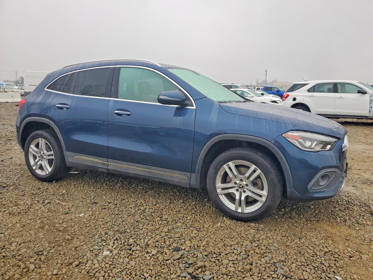 2021 Mercedes-Benz Gla 250 4Matic - zdjęcie 4