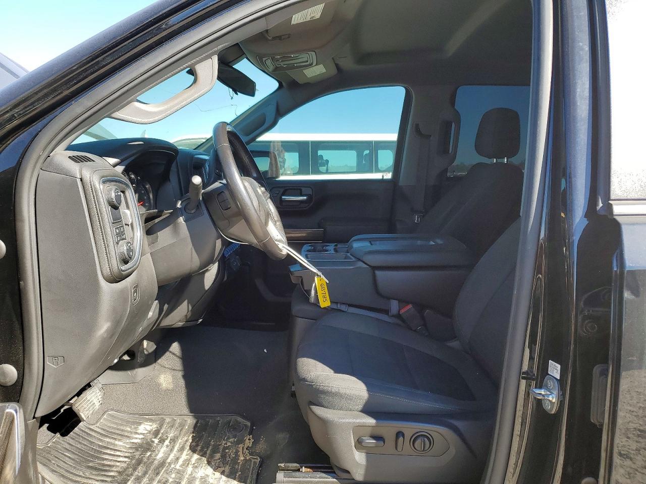 2021 Chevrolet Silverado C1500 Rst - zdjęcie 7