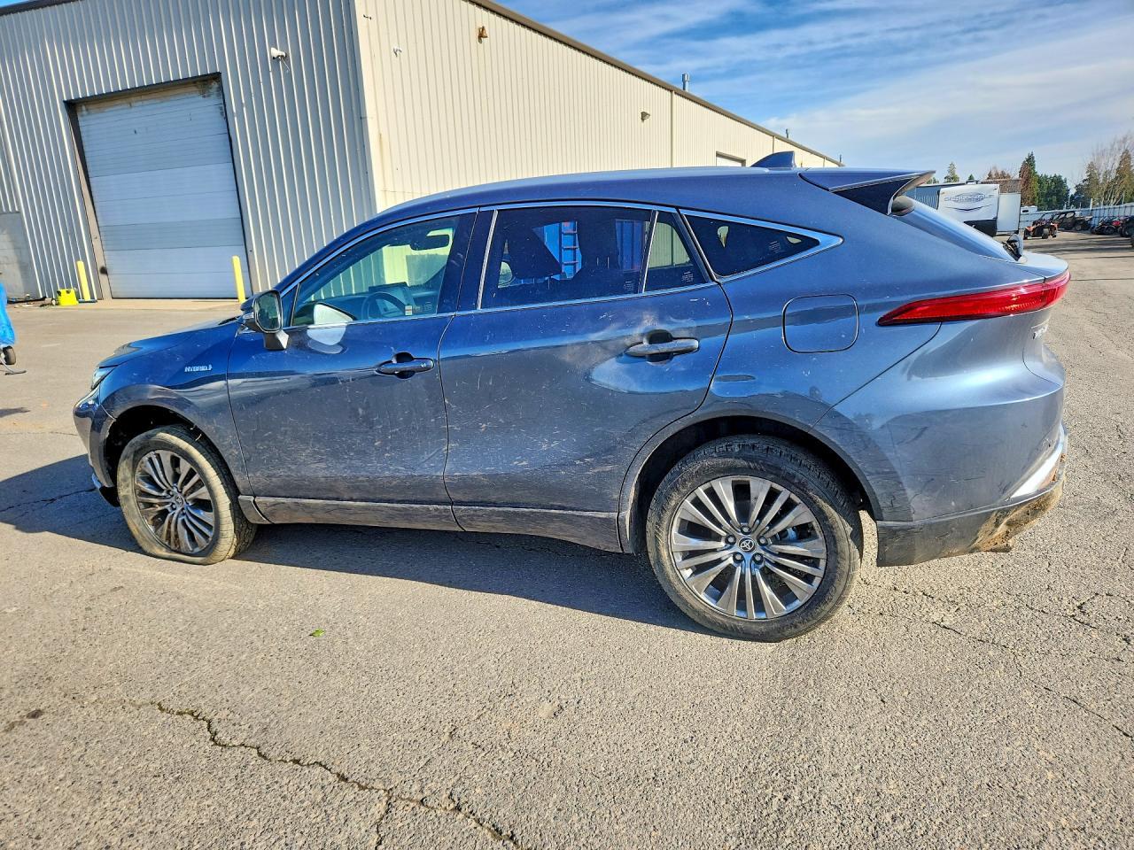 2021 Toyota Venza Xle - zdjęcie 2