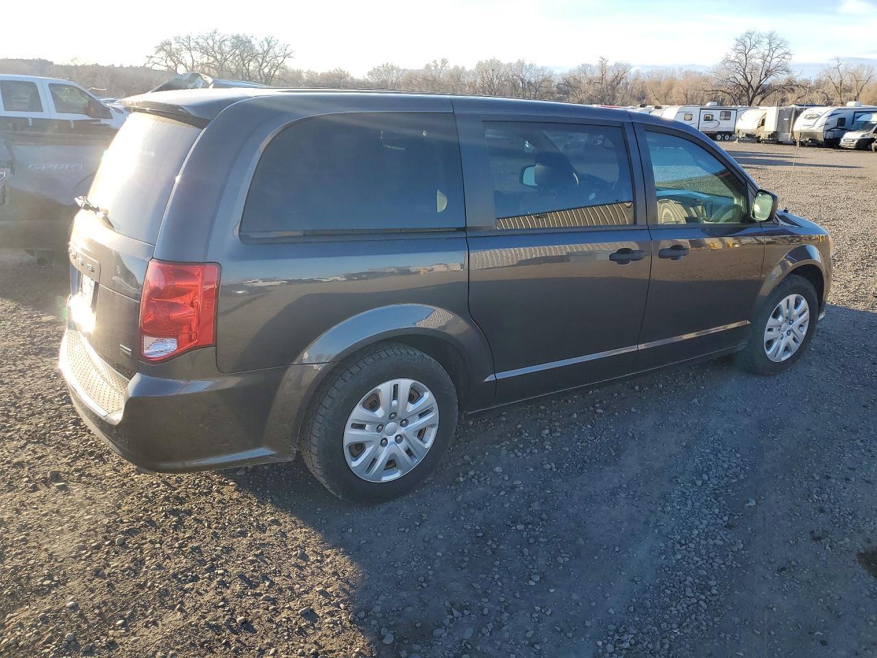 2019 Dodge Grand Caravan Se - zdjęcie 3